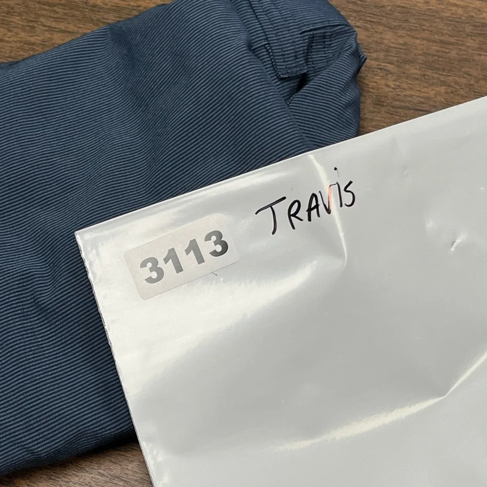 Travis Mathew Shorts Men 38 9 Navy Blue Micro Stripe Flat Front Performance Golf - Picture 8 of 8